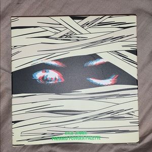Kylie Halloween palette